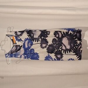 Cynthia Steffe 100% silk floral seeth dress